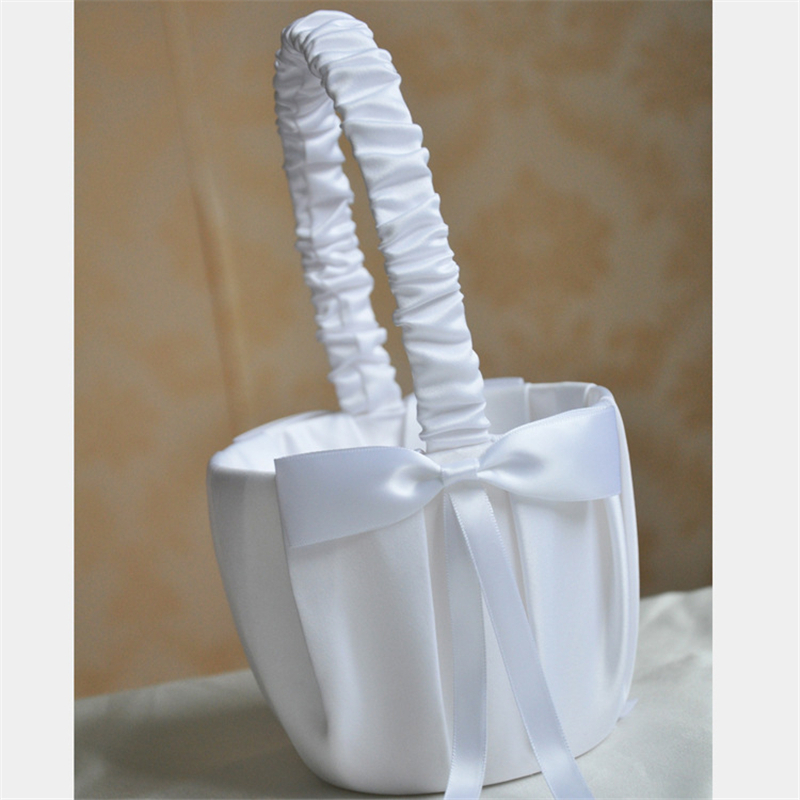 White Flower Girls Basket Pear - Wedding Hampers reseña y precio