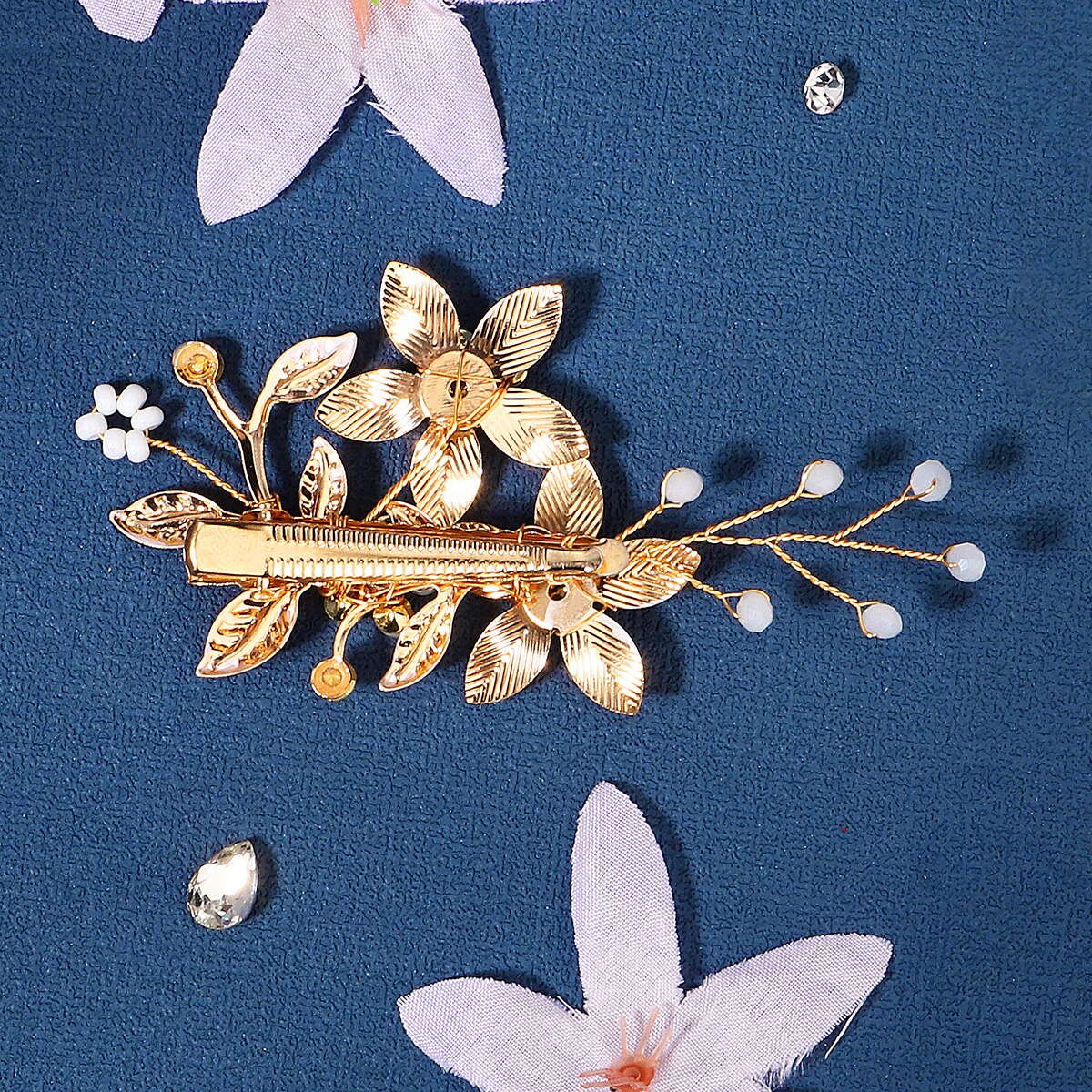 Handmade Pearl Flower Hair Cli - Wedding Supply Store reseña y precio