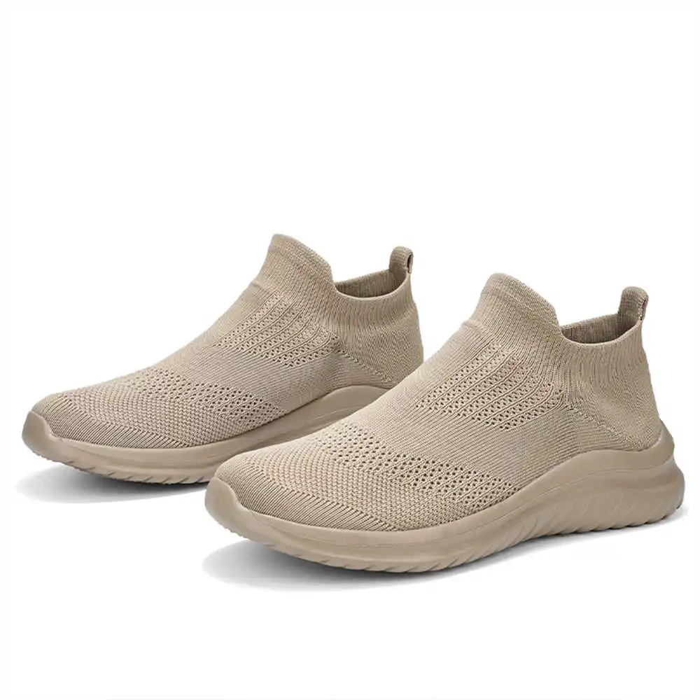 Beige Soft New Novelty Tennis  - Wedding Supply Store Canada reseña y precio